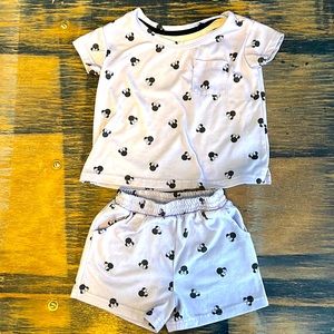 2T Minnie Mouse pajamas sets (3 sets)